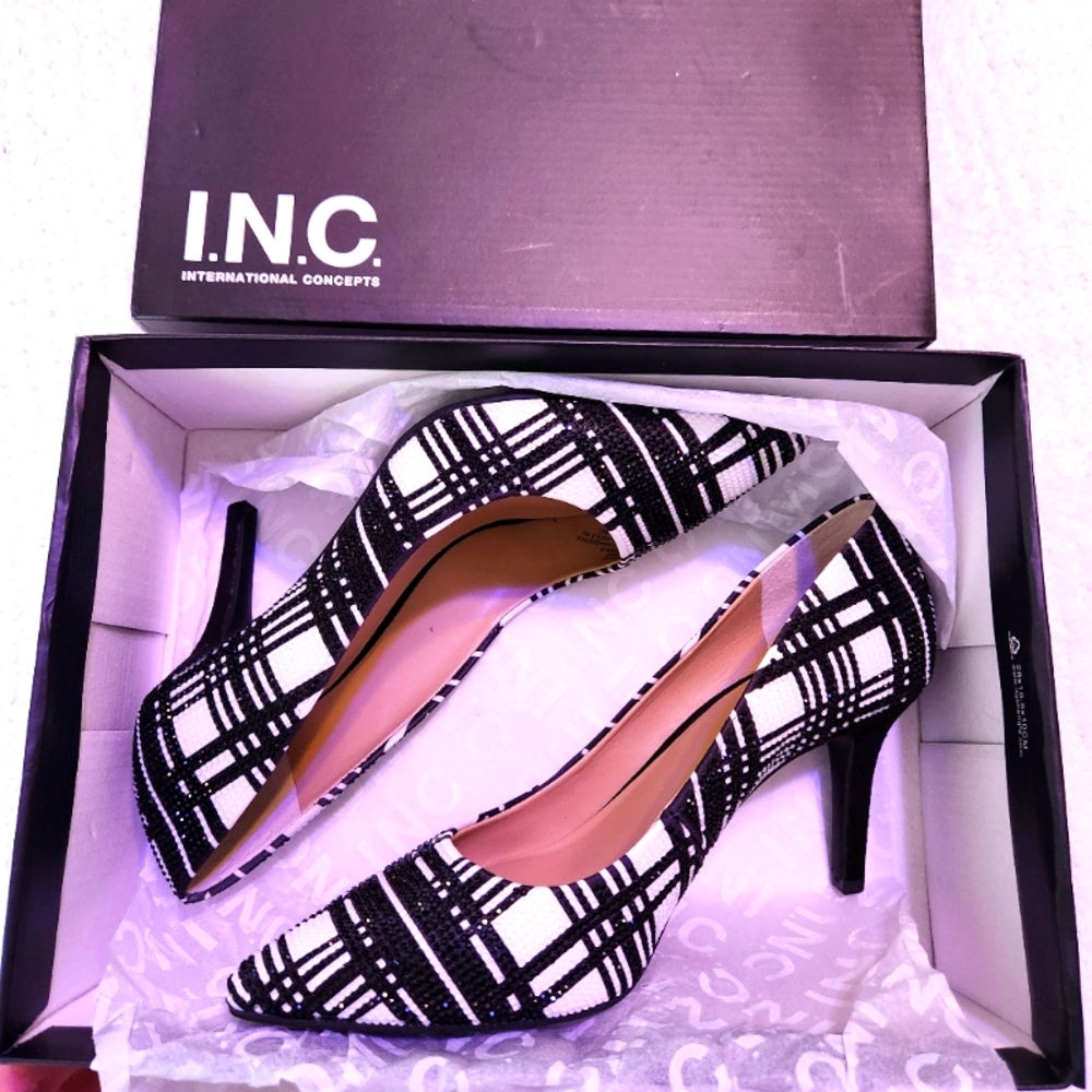 INC SHOES